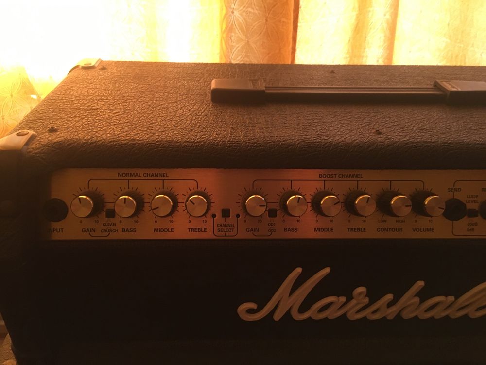 Amplificator Chitara Head Marshall Valvestate 100v model 8100