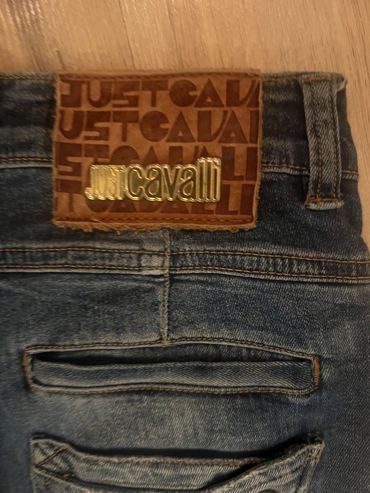 Оригинални дънки just cavalli