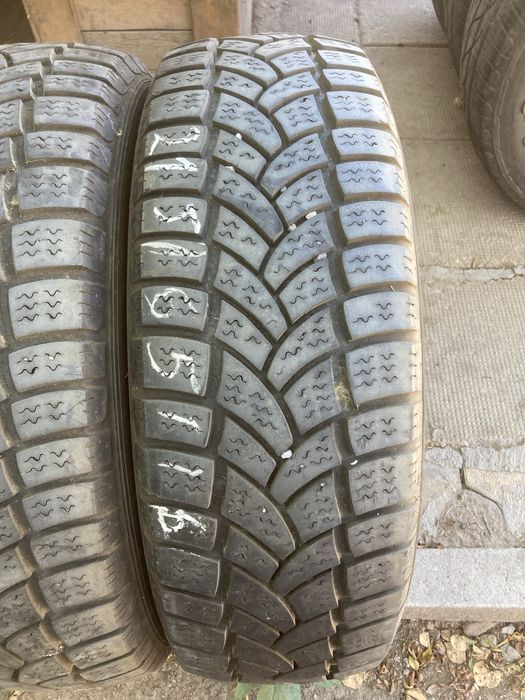 Зимни гуми 225-65-16