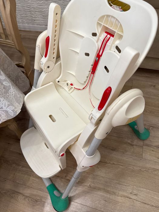 Продам стул детский