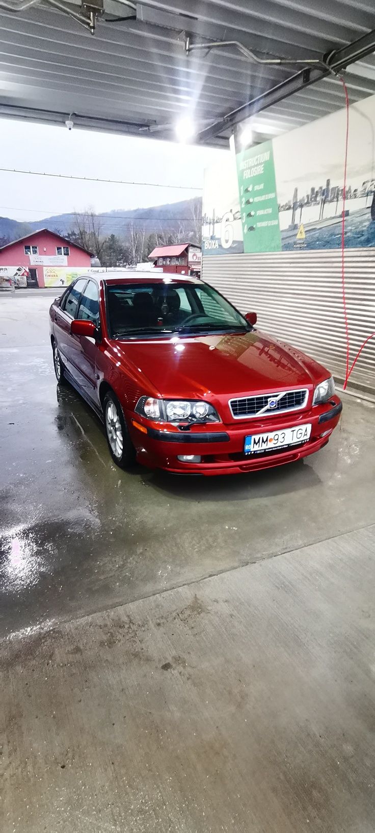 Volvo S40 2.0T manual.