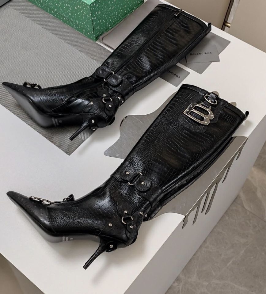 Cizme Balenciaga