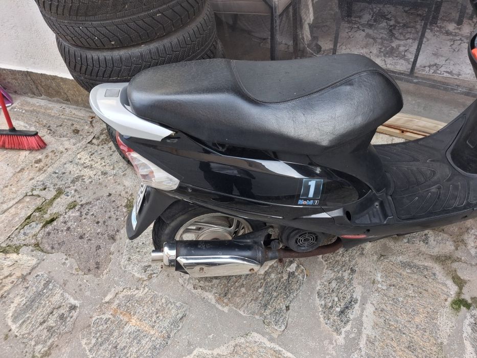 Скутер 50 кубика пежо цена 950 лева