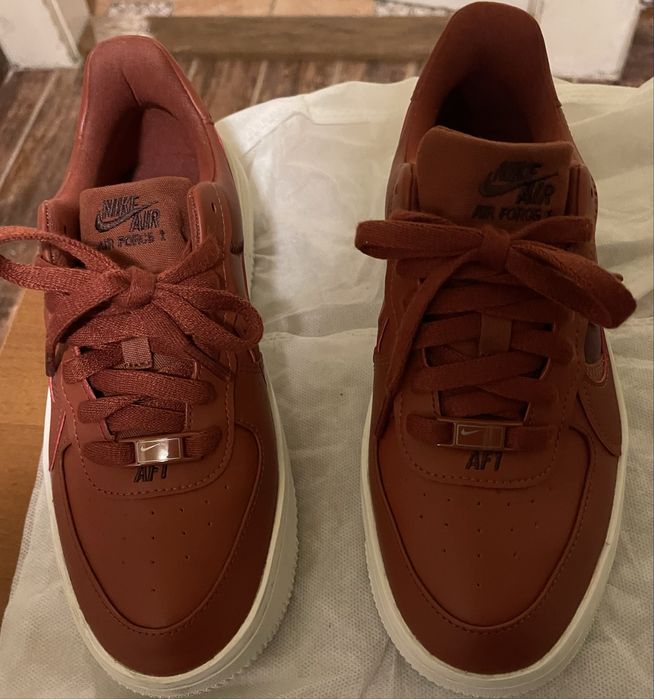 Nike Air Force 1 platform