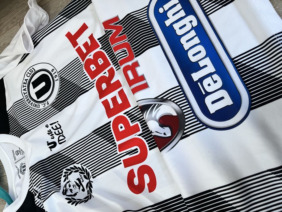 Tricou U cluj club Oficial marime M Universitatea Cluj