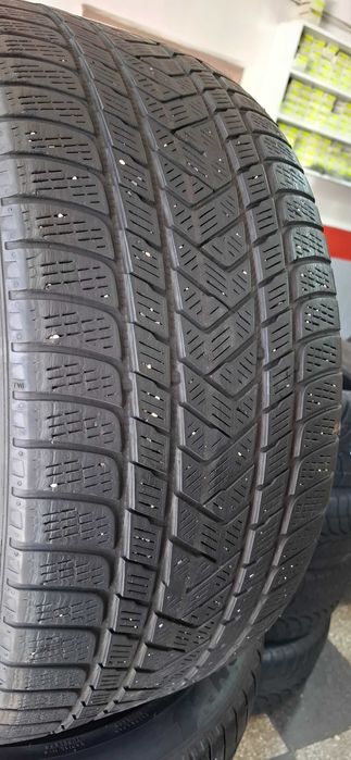 4бр. 285/40/21 Pirelli 4mm грайфер, дот 21г. Безплатен монтаж