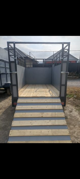 Прицеп  коневозка Рассрочка