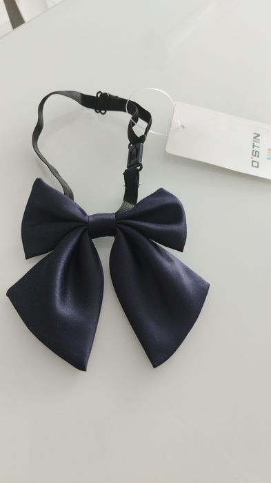 Новый фирменный школьный галстук для девочек