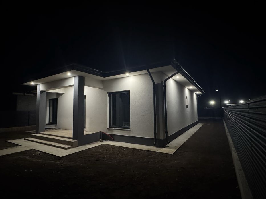 SMARALD RESIDENCE - casa 3 camere
