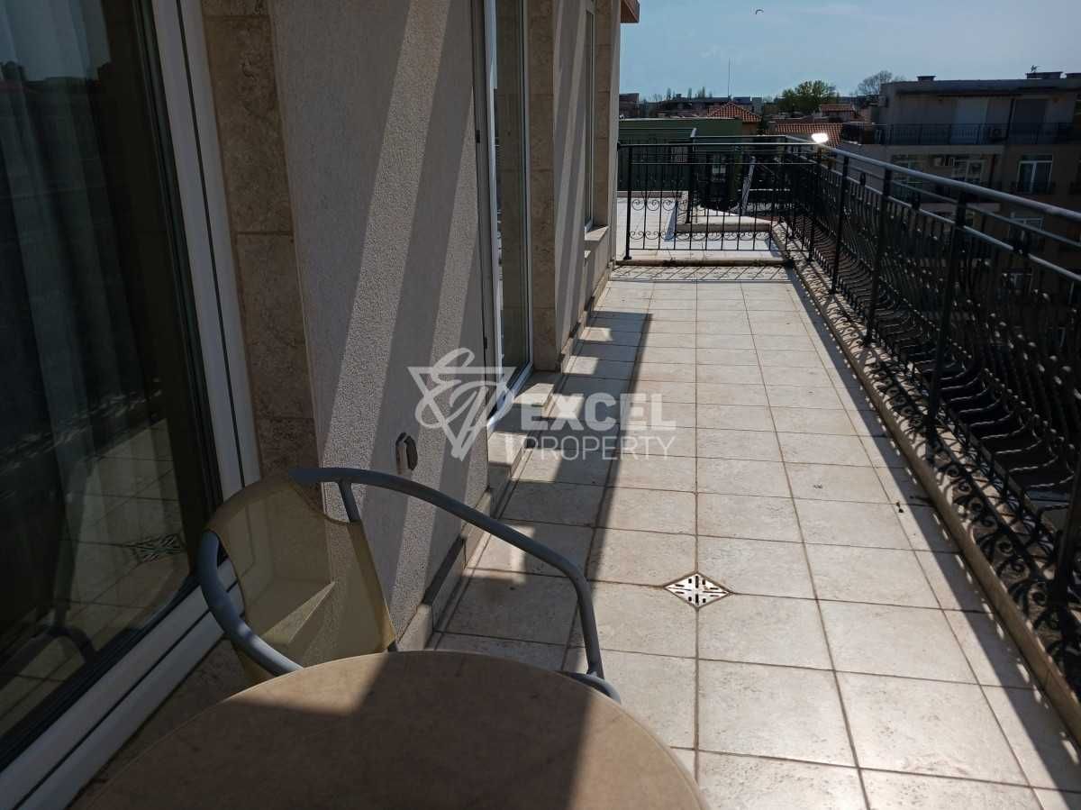 Продава се Двустаен апартамент в к.к. Слънчев бряг - 54 кв.м за 1241 €/кв.м - Снимка #11