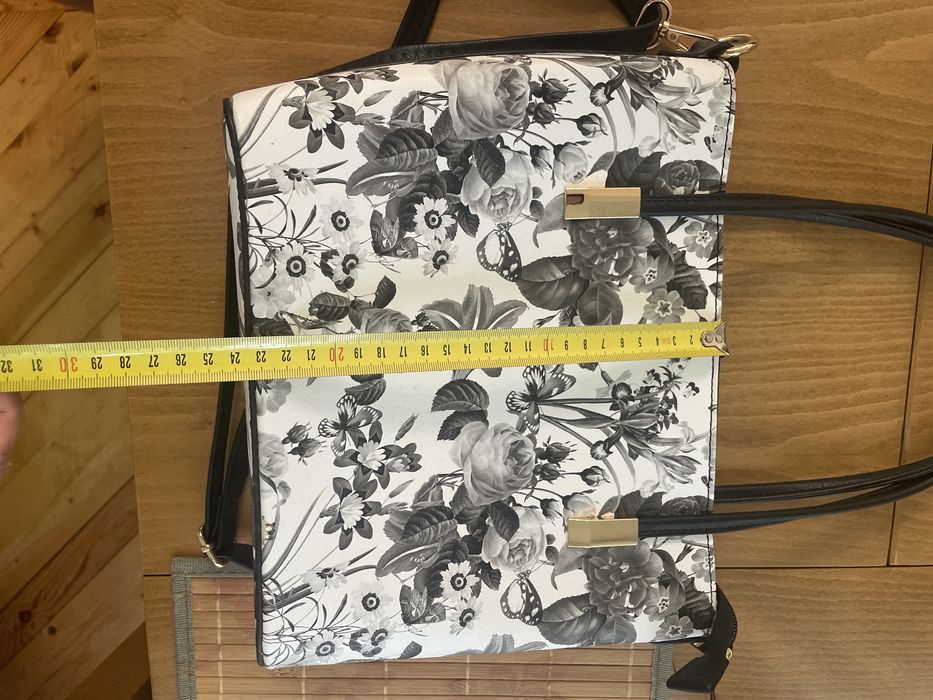 Две чанти на цената на една