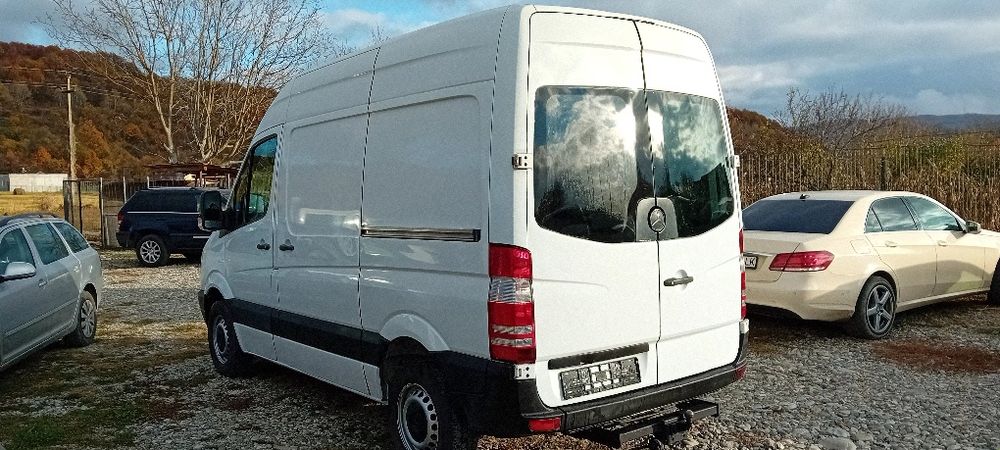 Mercedes Sprinter 2.2Diesel EURO5/ usi pe ambele parti/ adus de 2zile