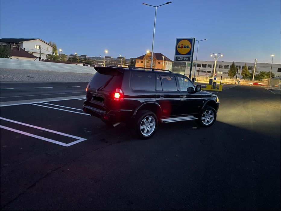 Mitsubishi Pajero Sport