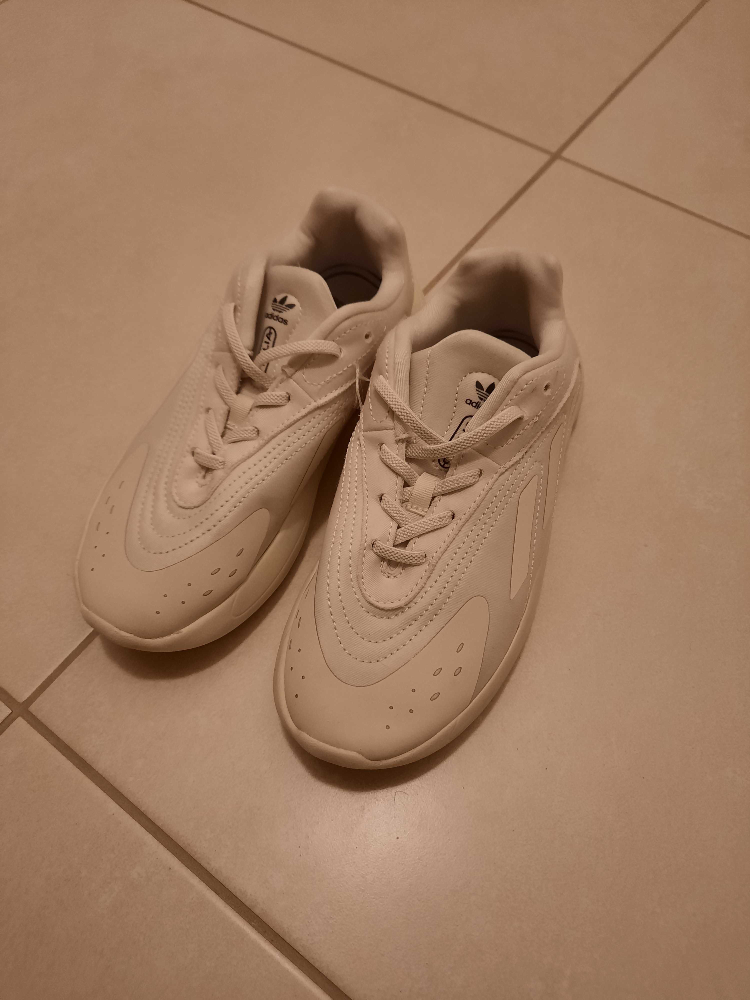 Adidas Ozelia masura 35