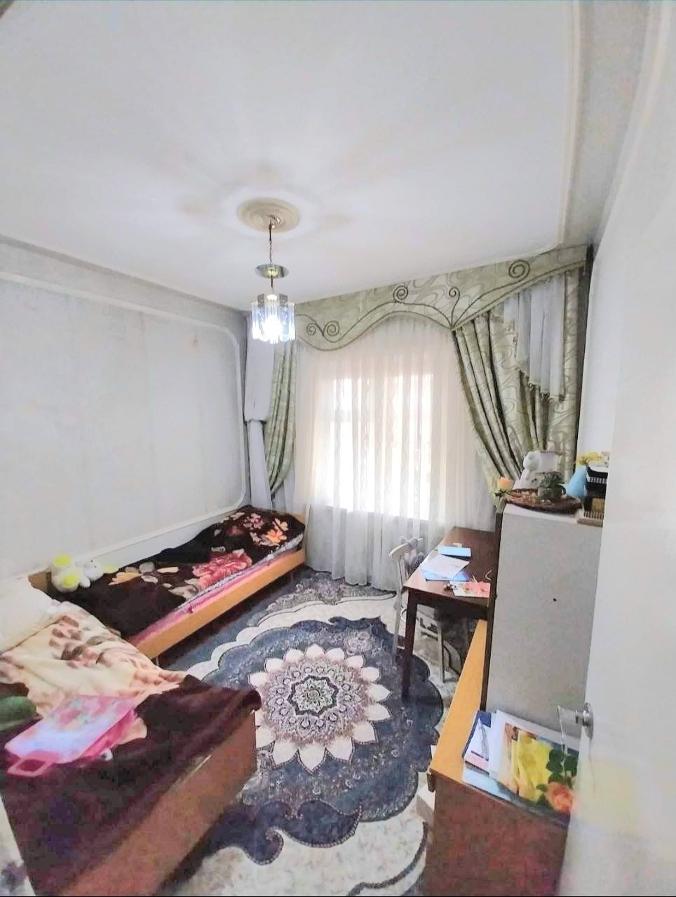 Квартира сотилади. Сергели 5.   5/8/9.   130 м²