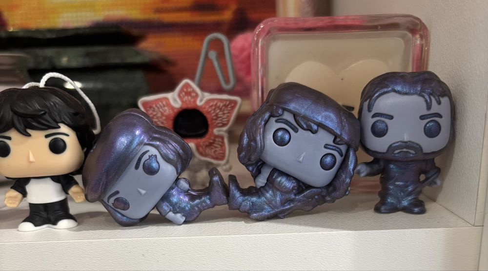 Продам/обменяю повторки фигурок осд