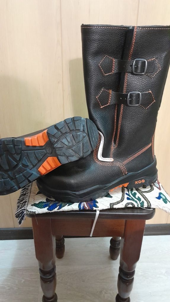 Продам сапоги кирзовые зима
