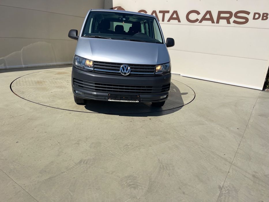 Volkswagen Transporter Vw T6 , 150CP, DSG, 8LOCURI, Clima, Pilot, Webasto, Scaune încălzite