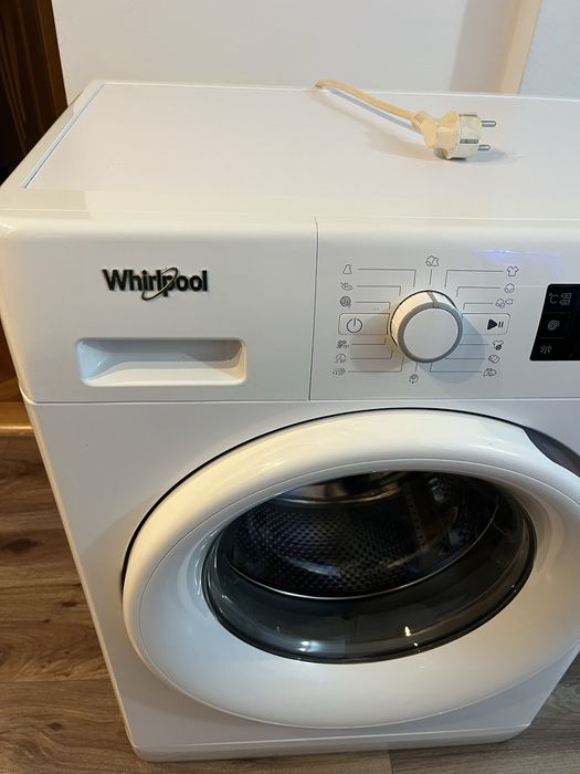 Masina de spalat rufe Whirlpool 6kg Slim