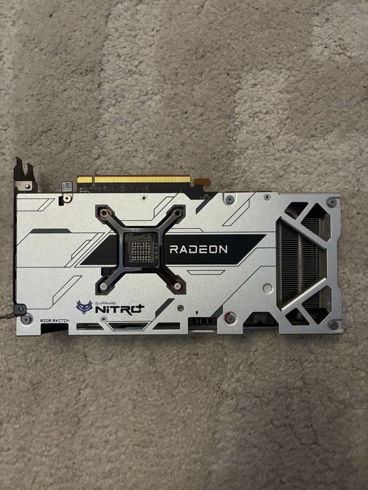 Placa Video AMD RX 6600 XT Sapphire Nitro+