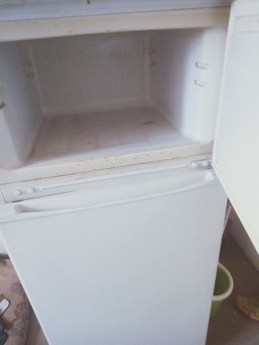 Холодильник рабочий б/у