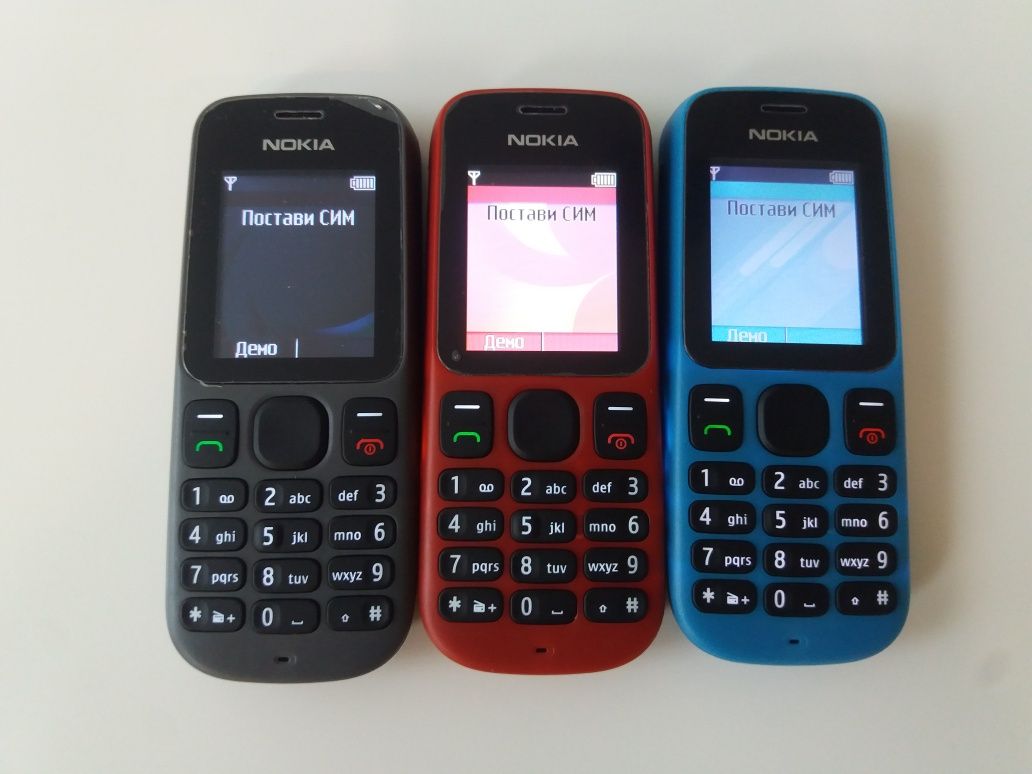 Nokia 100. Като нови