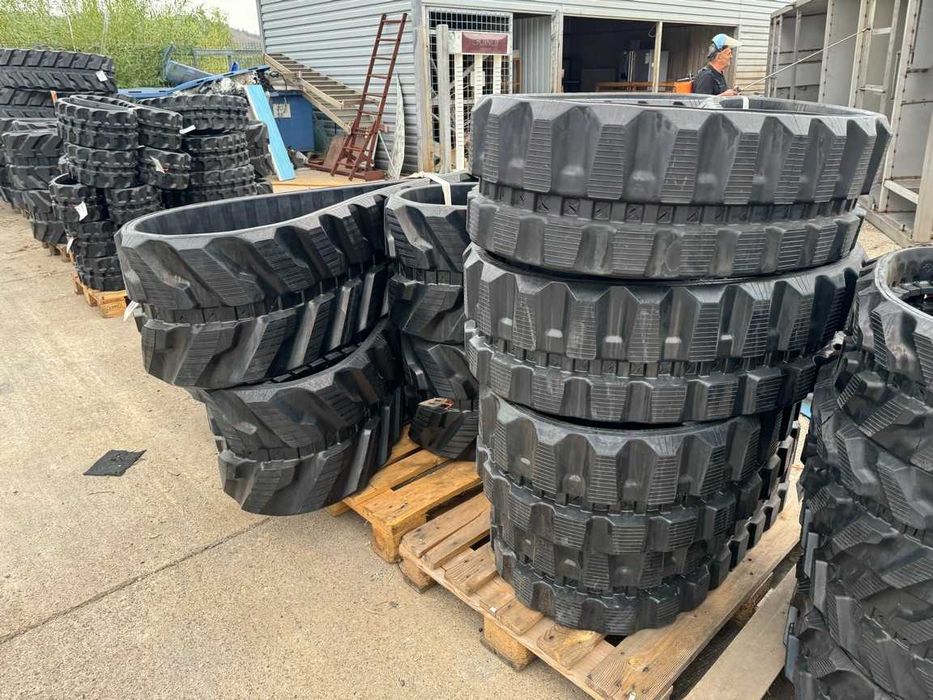 SENILE 300/84/52.5W cu livrare rapida pentru NEW HOLLAND