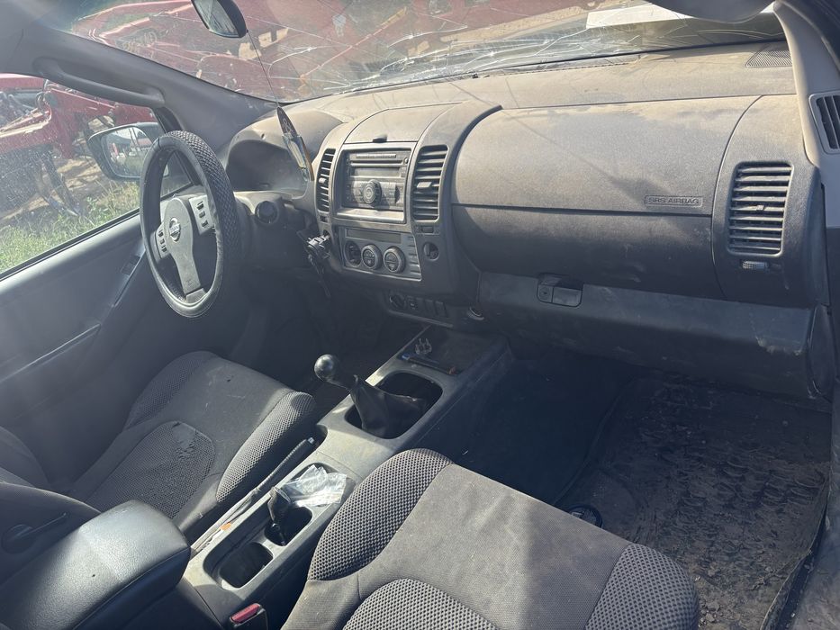 Nissan Navara D40  2.5dci