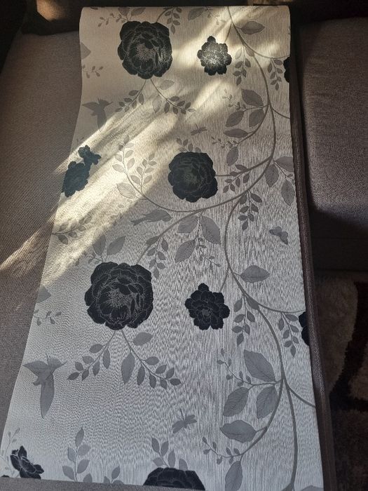 Tapet 2 role sigilate