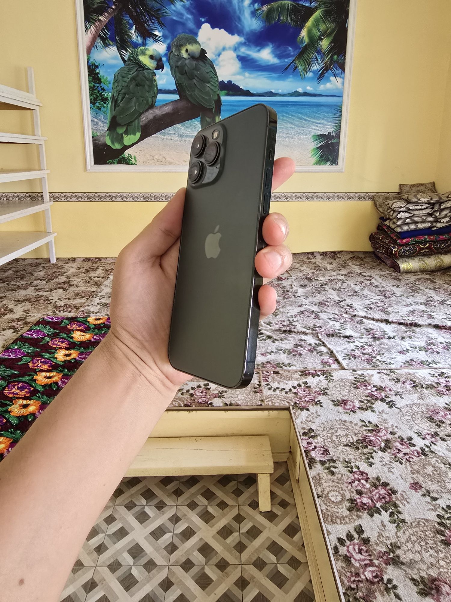 Srochno IPhone 13Pro Max 256g LL/A 85% sotiladi
