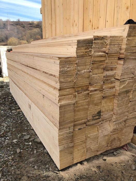 Vând cherestea dulapi căpriori grinzi șapcă pentru