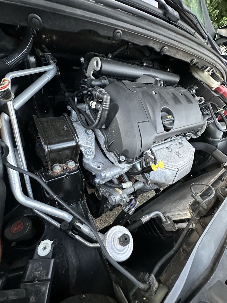 Peugeot 308 1.6i 16V