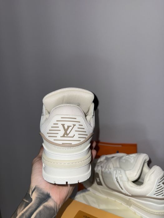 Adidasi Louid Vuitton marimea 43 Premium (versace,balmain,balenciaga)