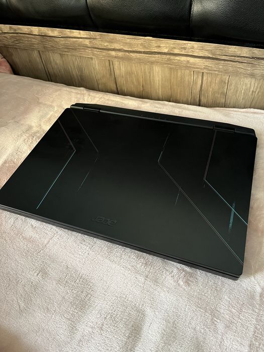 Acer Nitro i5 12450H/RTX 4050/16/512/144HZ