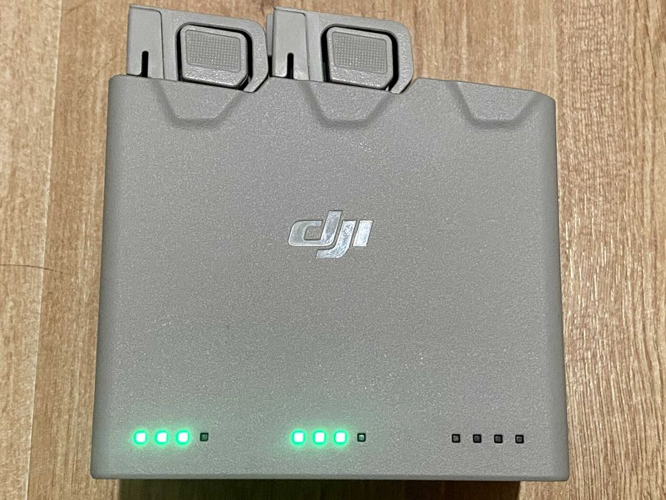 Kit DJI Fly More Combo HUB+2 ACU+GEANTA pt Mini3 Mini 3 Pro Mini 4 Pro