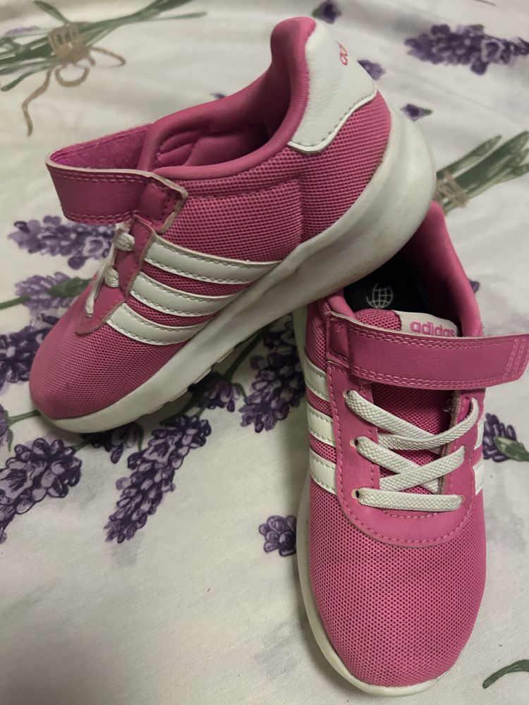 Маратонки Adidas