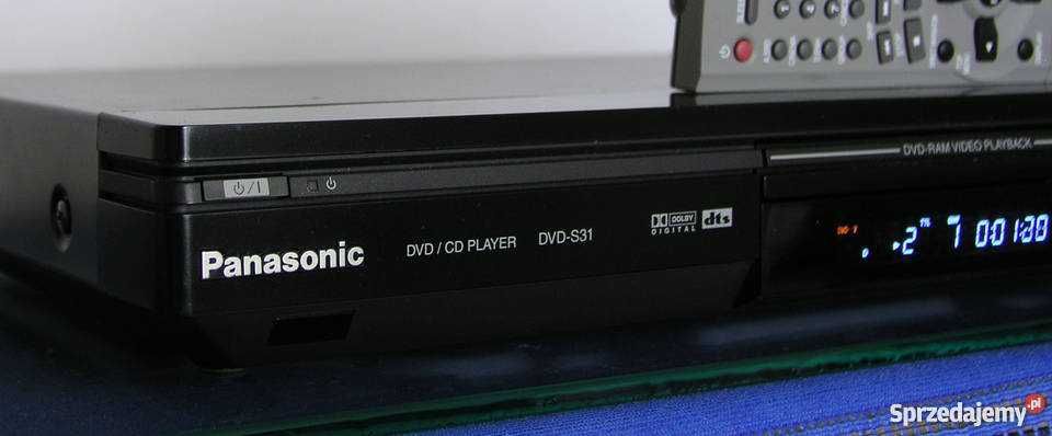 De vanzare Panasonic DVD-S31 DVD/AUDIO RAM Player