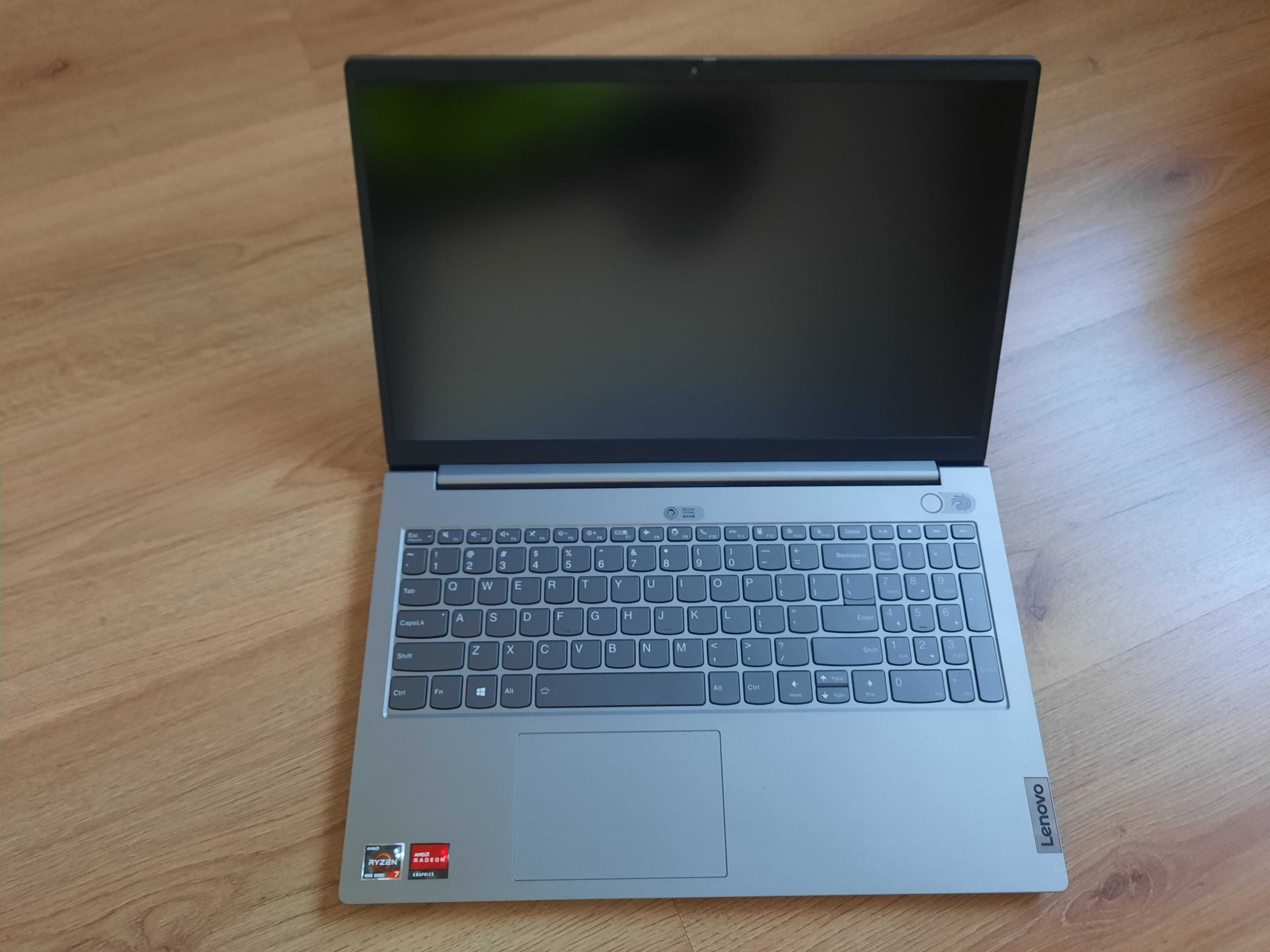 Laptop Lenovo ThinkBook 15 G2 ARE AMD Ryzen 7 4700U pana la 4.10 GHz