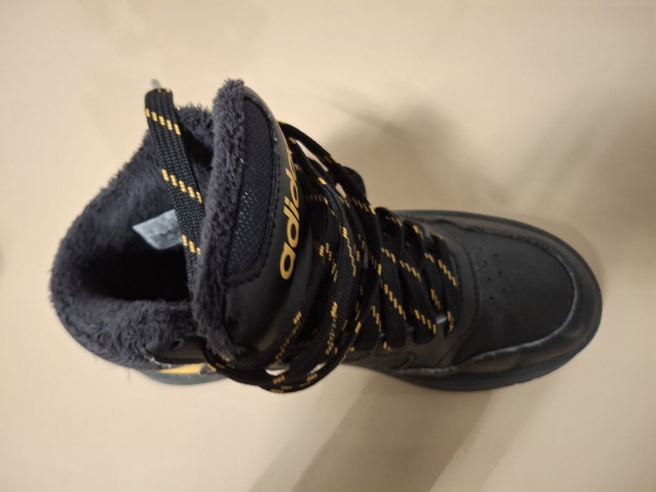 Incaltaminte copii iarna Adidas nr. 32 pentru baieti