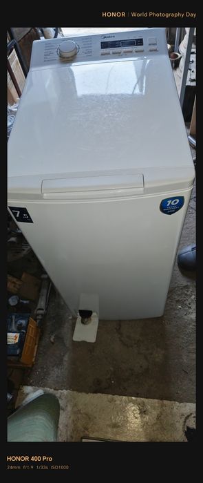 Продам стиральную машину Midea (DEXP).