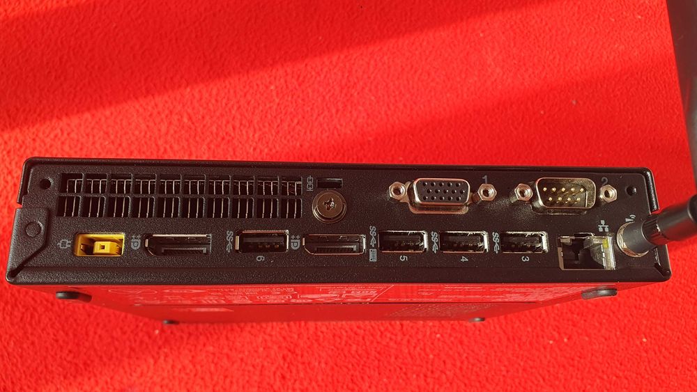 LENOVO slim i5 cu 8 gb ram ddr 4 = 600 lei