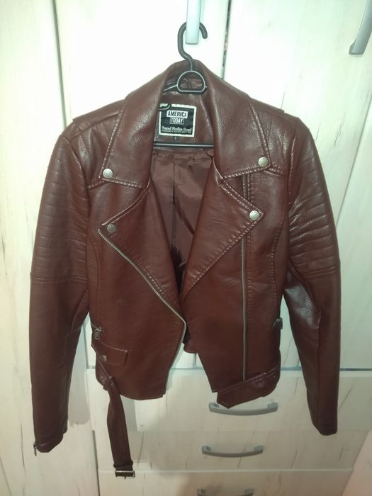 Кожено яке с колан