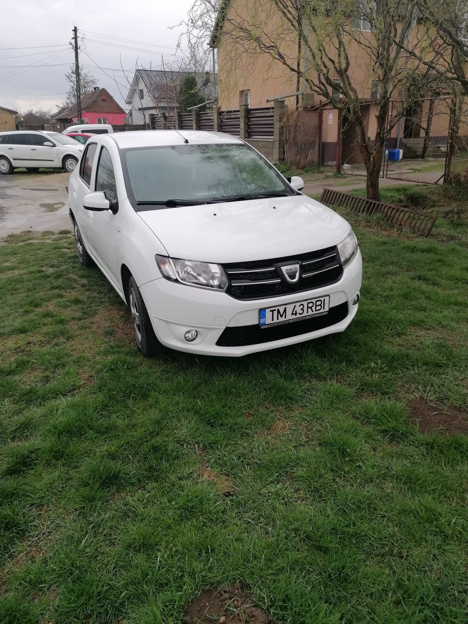 Logan 2013, aer conditionat, gaz