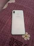 Телефон samsung A30, смартфон