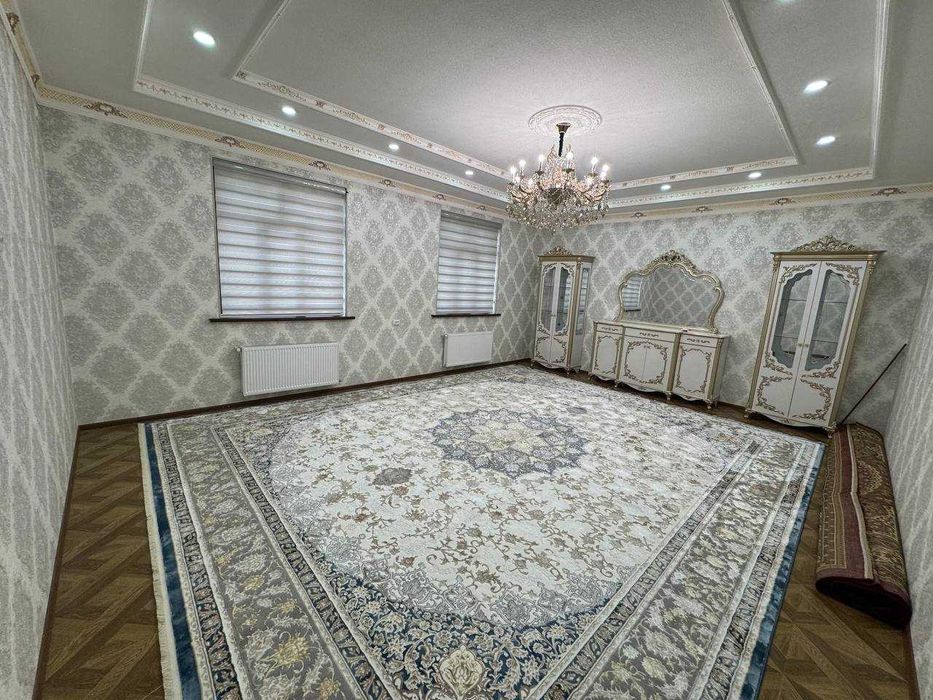 Таййор кириб яшидиган 7 хоналий  Ховли