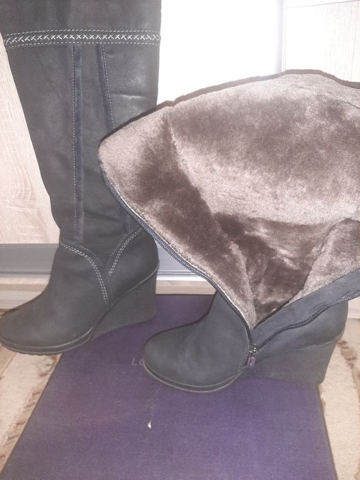 Зимние сапоги размер 36-37.