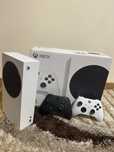 Xbox one series S 512 gb 2 controllere