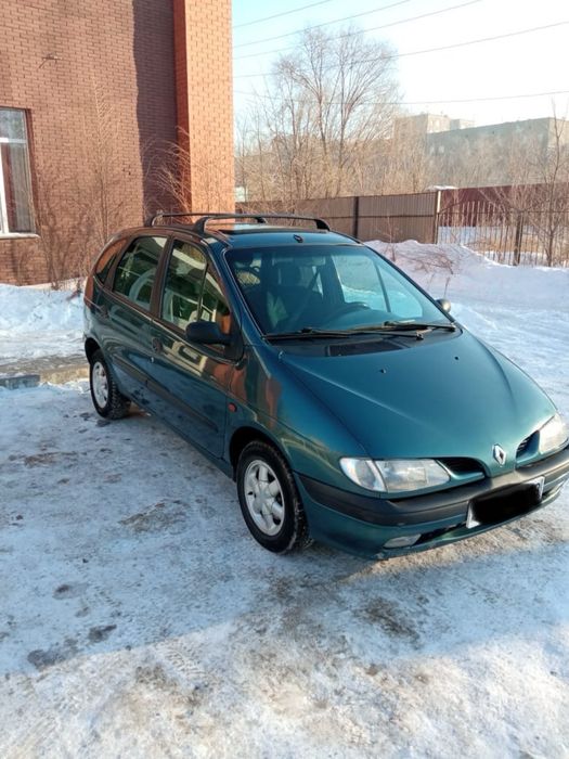 Продам машину рено логан сценик, продам срочно