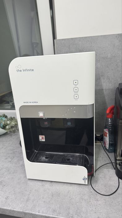 Filtru apa  raceste si incalzeste