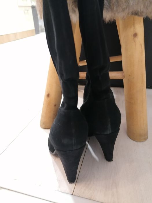 Cizme piele intoarsa, negre, cu toc